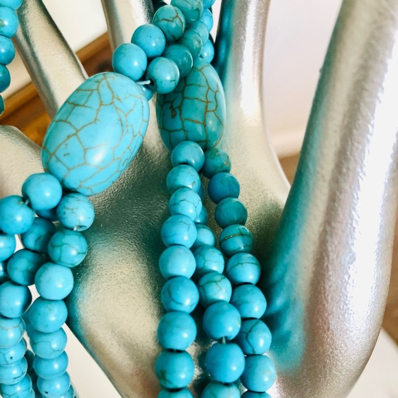 Vintage turquoise bead southwestern style necklace 💙 - Picture 3 of 13